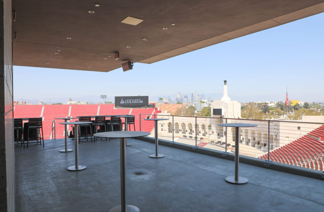 outside event round tables on patio